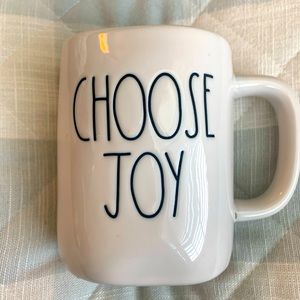 Rae Dunn “Choose Joy” Mug